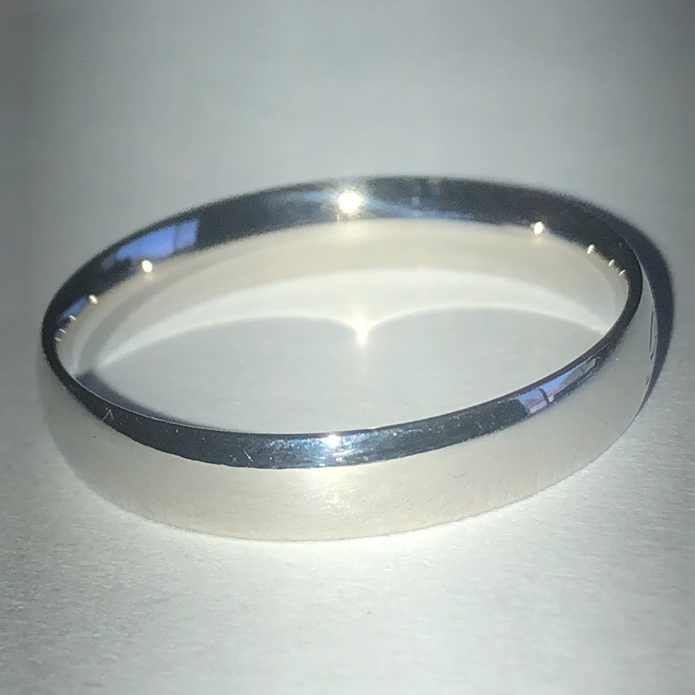 Silver Tone and Gold Tone Heart Engraved Ring - Picture 4 of 6